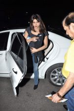 Priyanka Chopra snapped at International airport on 31st Oct 2012 (14).JPG